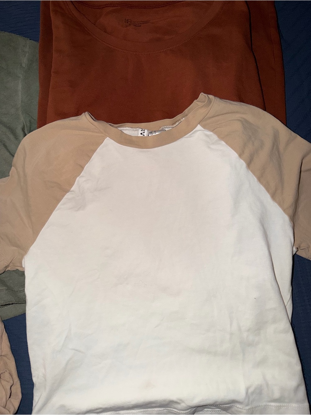 Fall Tops bundle - Picture 2 of 5